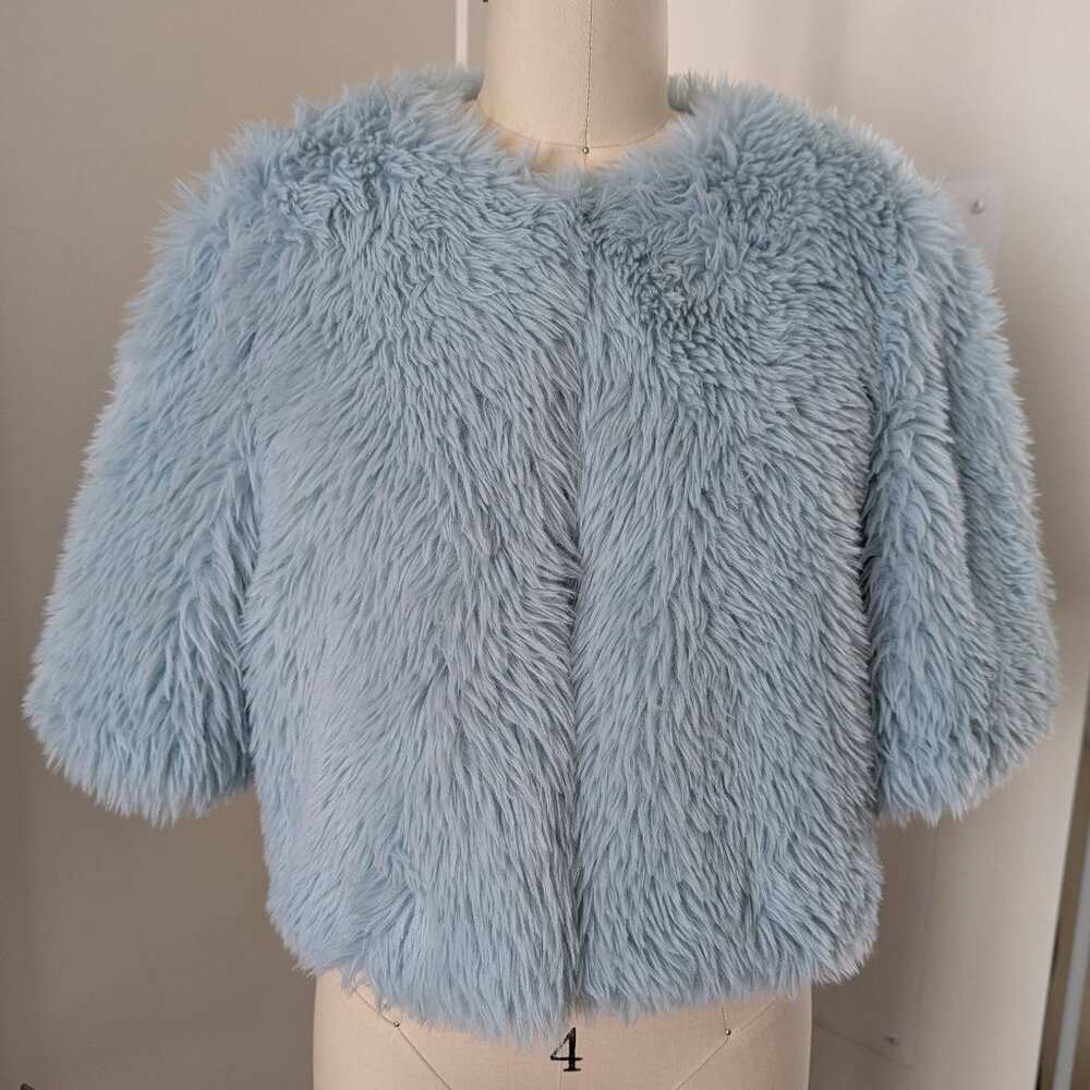 BCBGMAXAZRIA Blue Fuzzy Faux Fur Shrug Jacket Size S/M